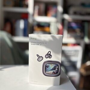 HTC Wireless Earphones S2 in Gray